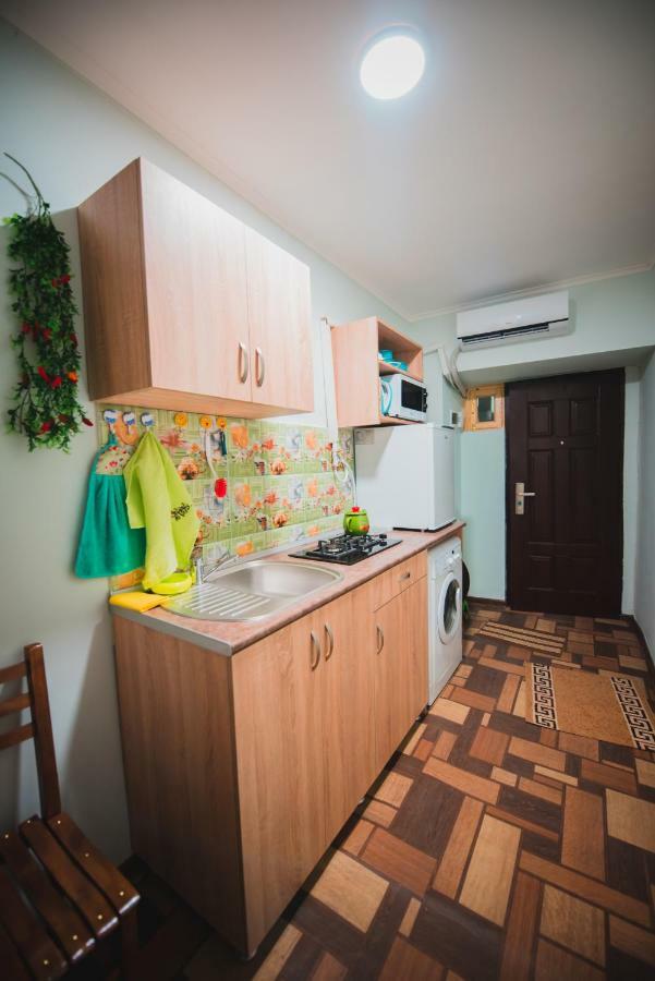Cozy Apartment In Center Of Old Tbilisi Buitenkant foto